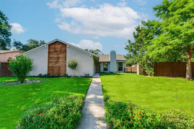 $2,800 | 2013 Cornell Drive, Richardson, TX 75081
