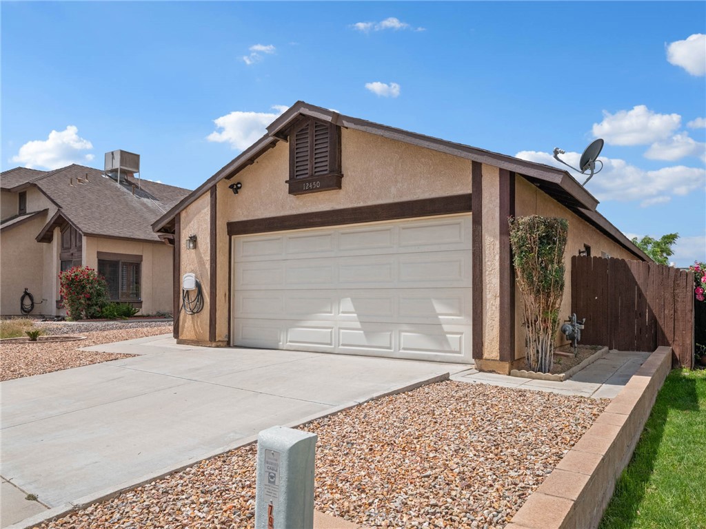12450 Crestline Road Victorville, CA 92392 - Photo 5 of 39