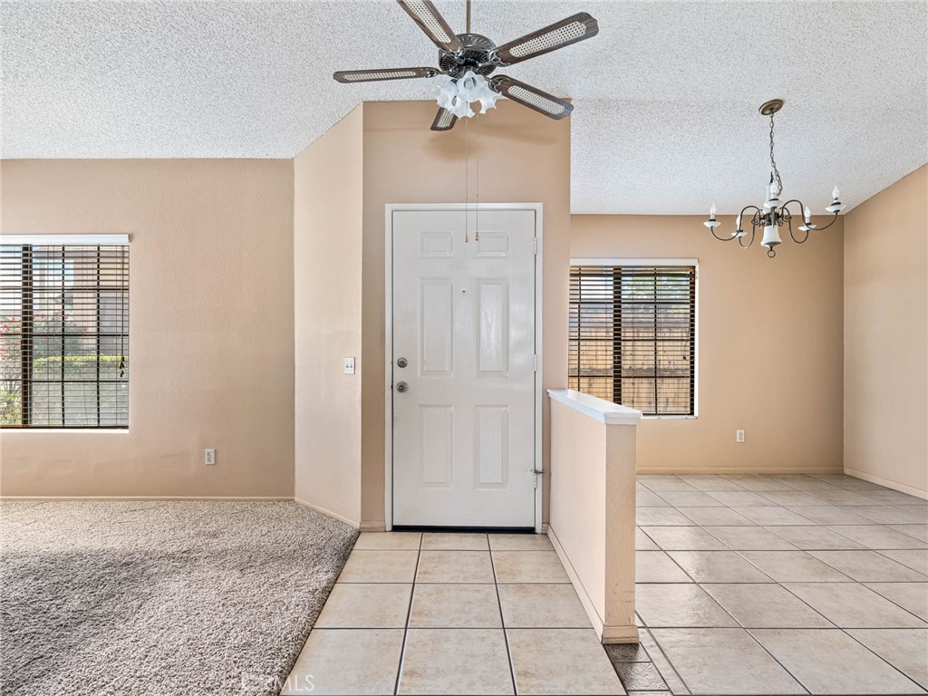 12450 Crestline Road Victorville, CA 92392 - Photo 8 of 39