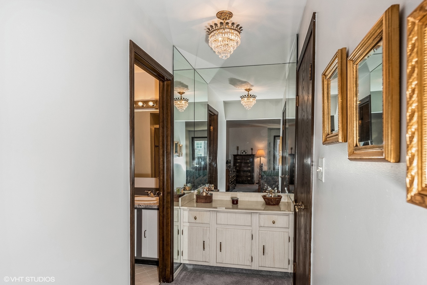 9240 Gross Point Road, Unit 407 Skokie, IL 60077 - Photo 16 of 22