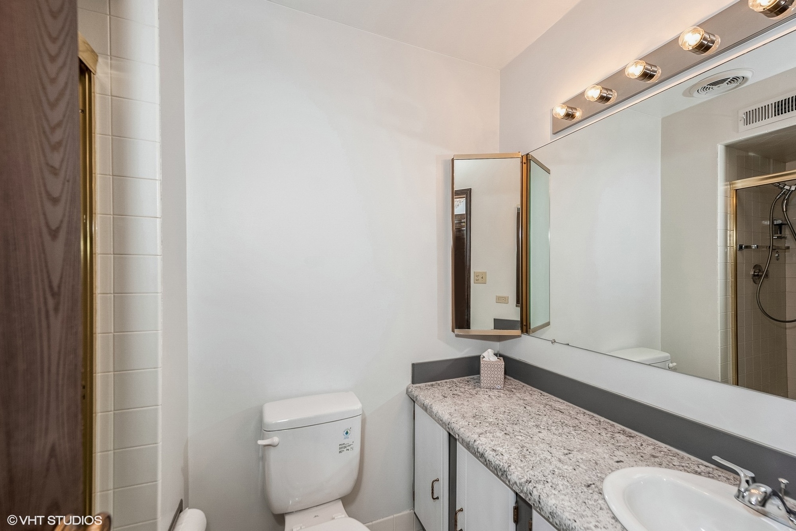 9240 Gross Point Road, Unit 407 Skokie, IL 60077 - Photo 18 of 22