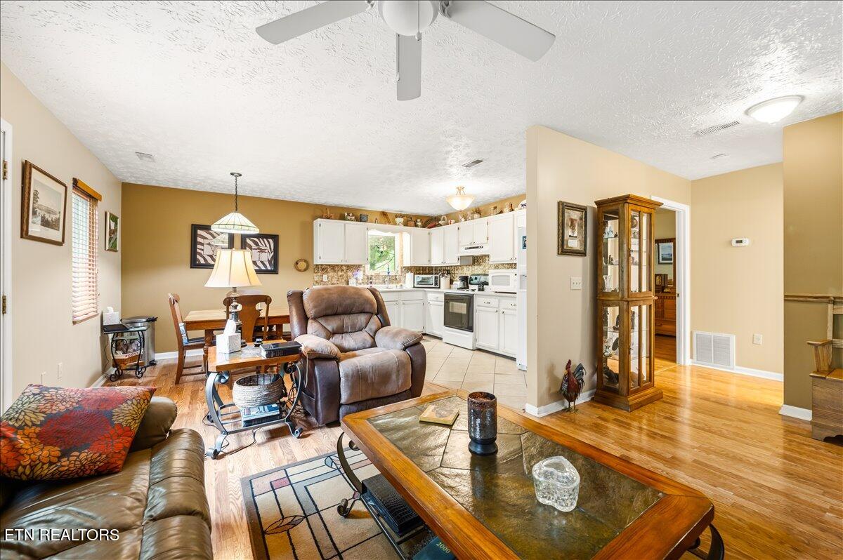 274 Pearl Road La Follette, TN 37766 - Photo 11 of 47 22-274 Pearl Rd