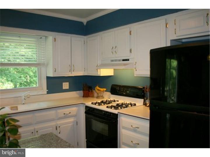321 George Dye Road Hamilton, NJ 08690 - Photo 14 of 25 Gallery Image 14