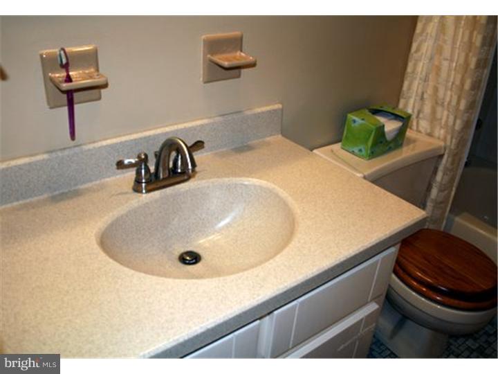 321 George Dye Road Hamilton, NJ 08690 - Photo 19 of 25 Gallery Image 19