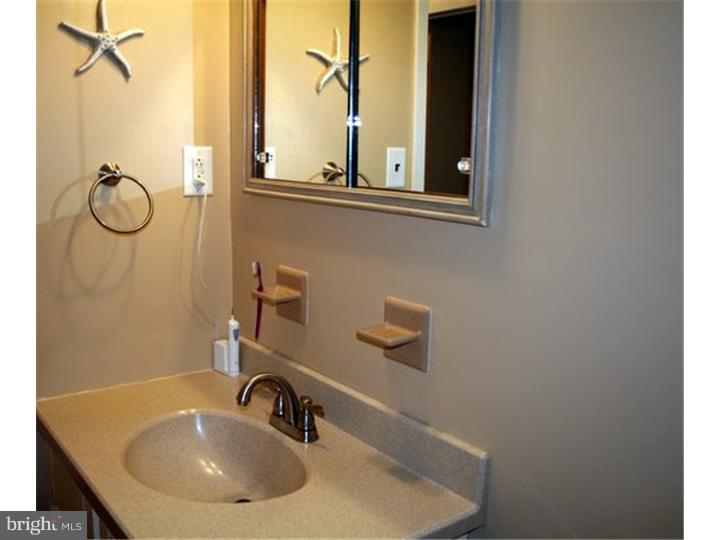 321 George Dye Road Hamilton, NJ 08690 - Photo 20 of 25 Gallery Image 20