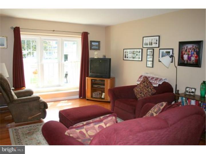 321 George Dye Road Hamilton, NJ 08690 - Photo 7 of 25 Gallery Image 7