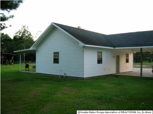 35059 Cane Market Road Denham Springs, LA 70706 - Photo 3 of 5 Gallery Image 3