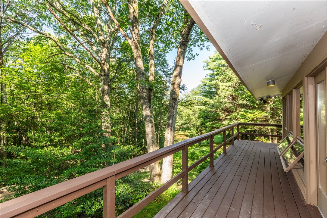 12 East Gate Road Smithfield, RI 02828 - Photo 35 of 50