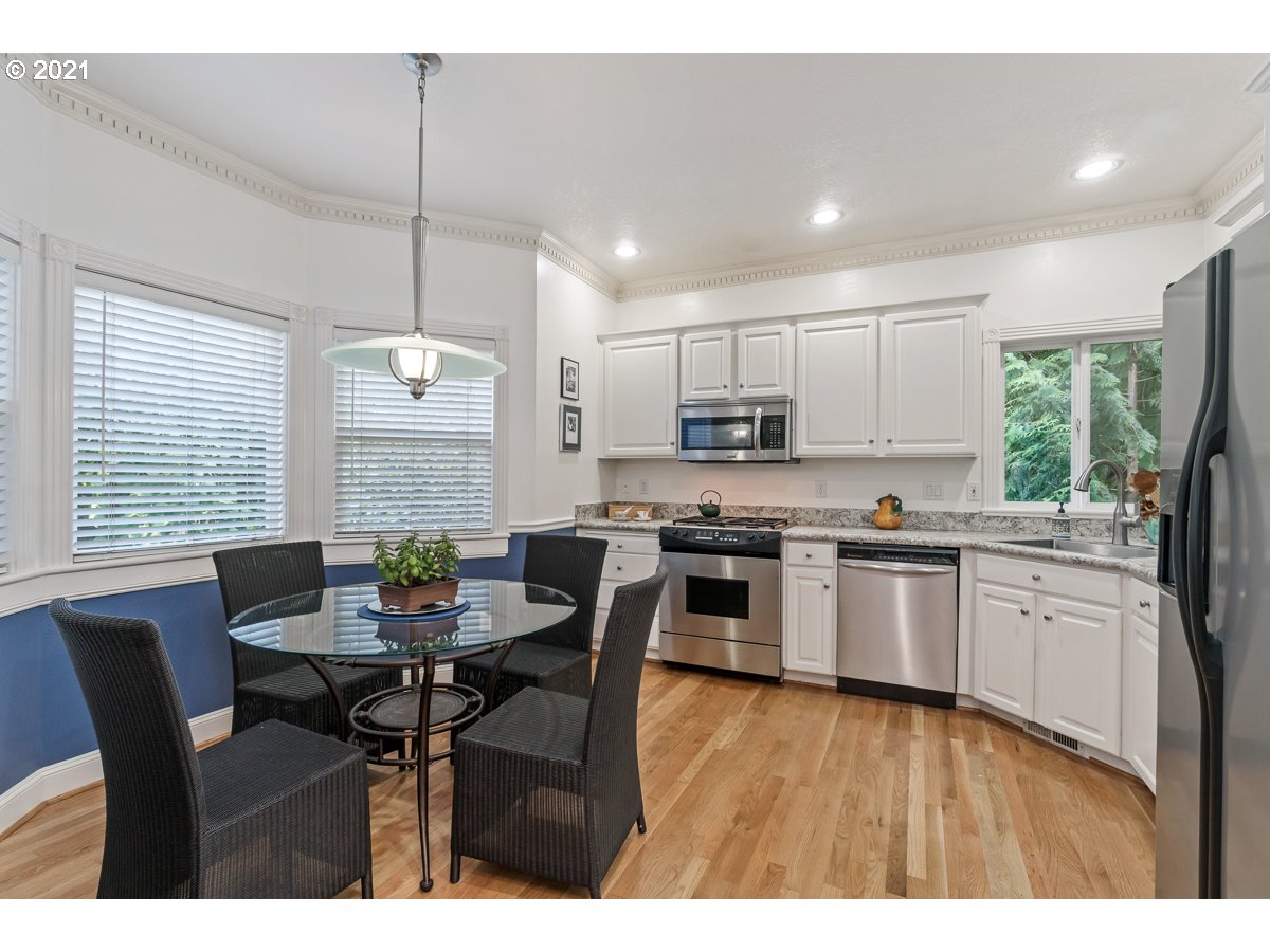 8440 Southwest 184th Loop Beaverton, OR 97007 - Photo 15 of 28 Gallery Image 15