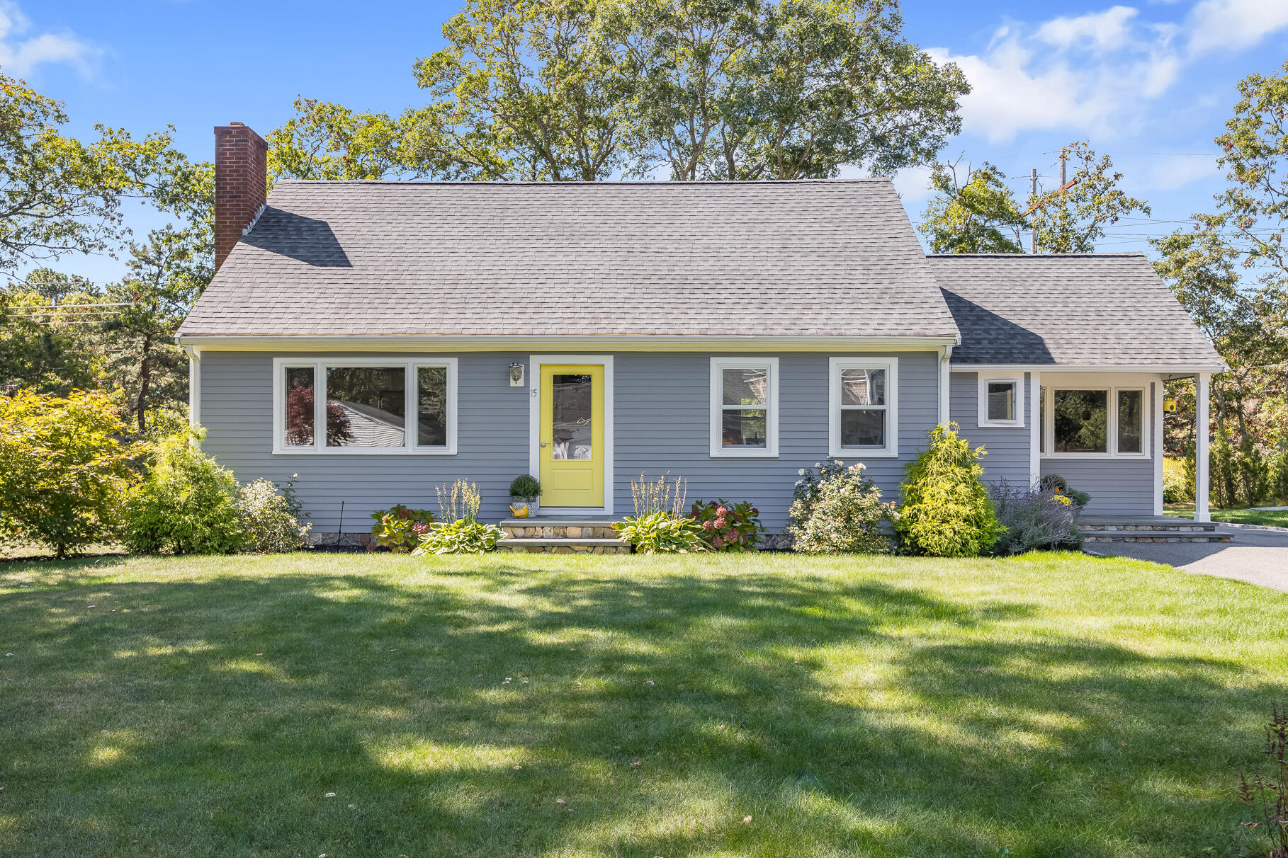 15 Geraldine Road Cotuit, MA 02635 - Photo 22 of 31 Front