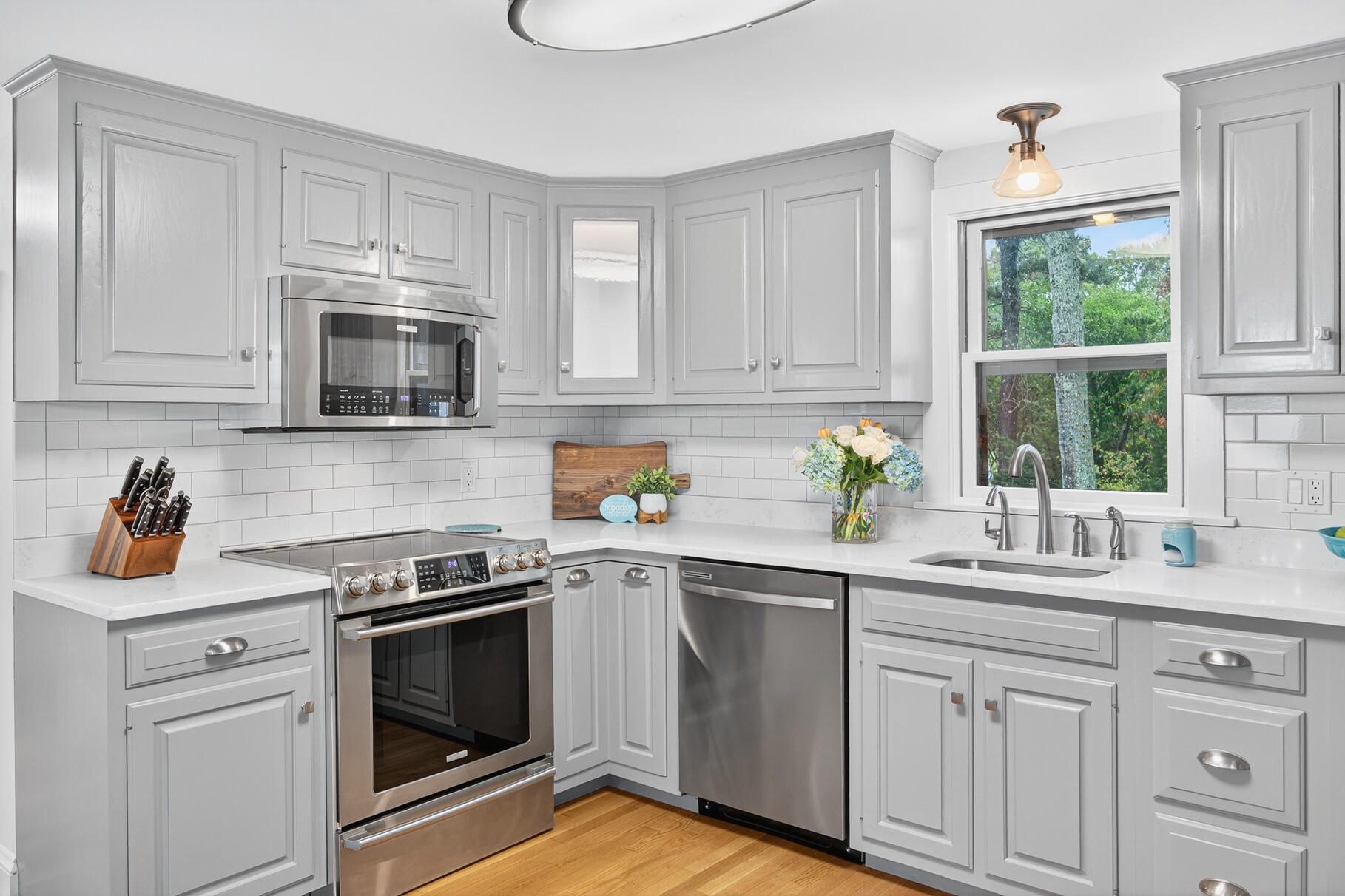 15 Geraldine Road Cotuit, MA 02635 - Photo 7 of 27 Kitchen