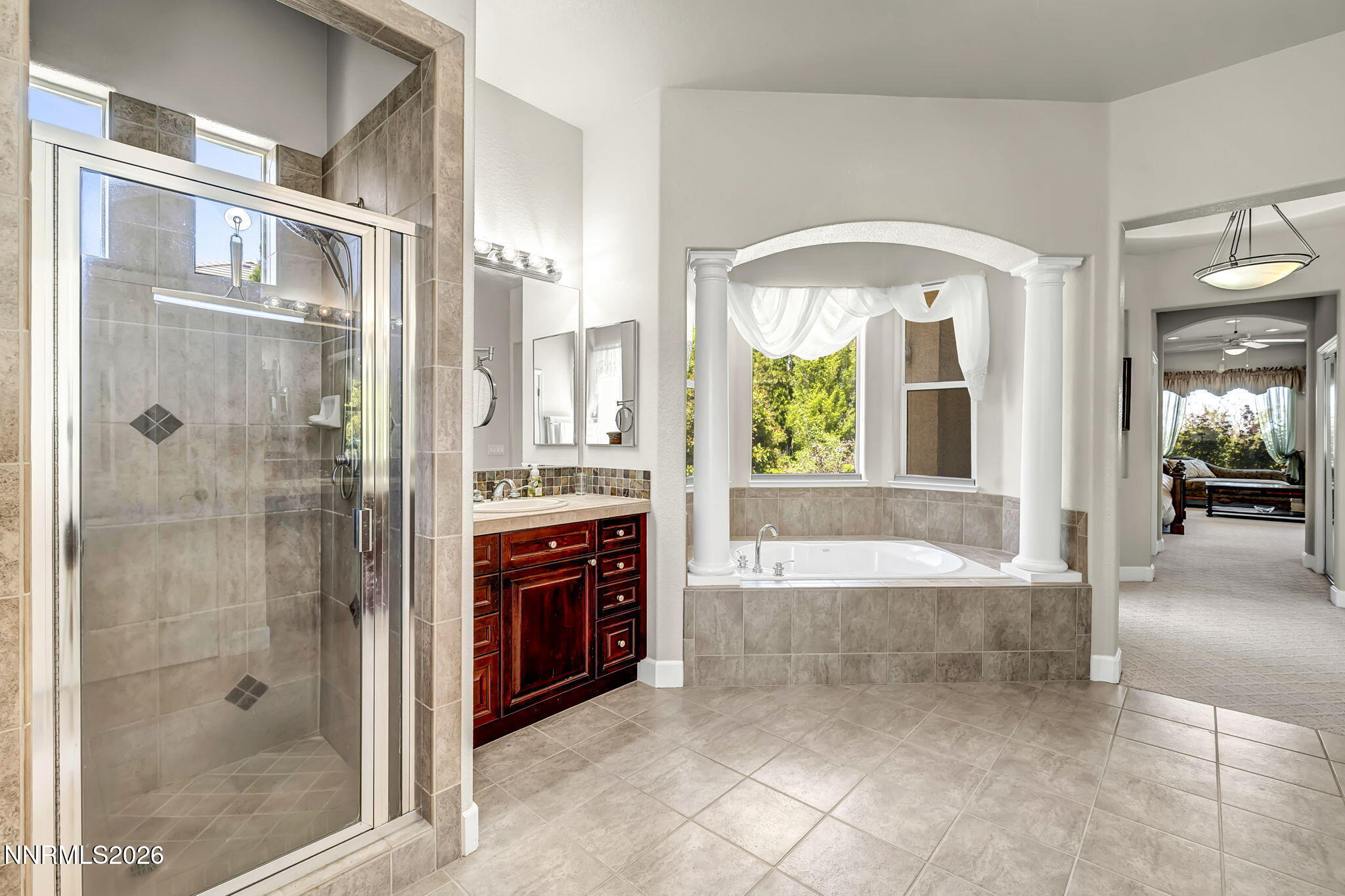 5417 South Elk River Road Reno, NV 89511 - Photo 34 of 42 Primary Bathroom