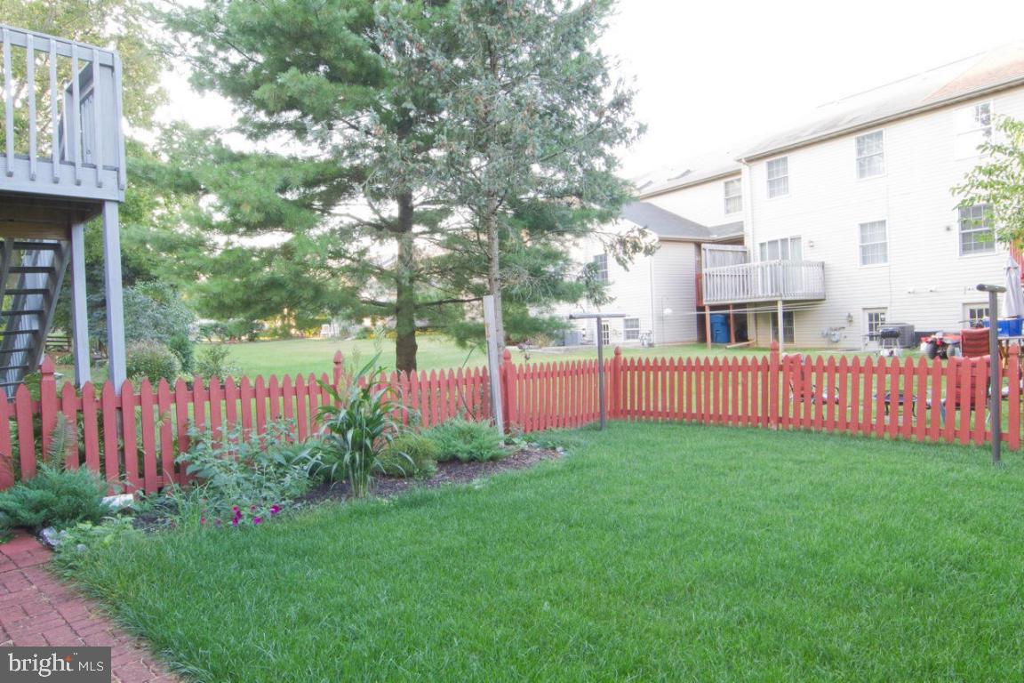 131 Pepperton Court Lititz, PA 17543 - Photo 30 of 34 Gallery Image 30