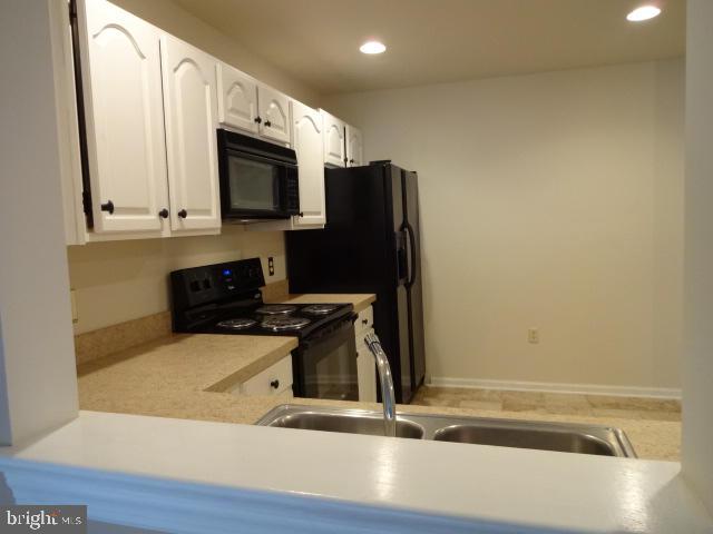131 Pepperton Court Lititz, PA 17543 - Photo 7 of 34 Gallery Image 7