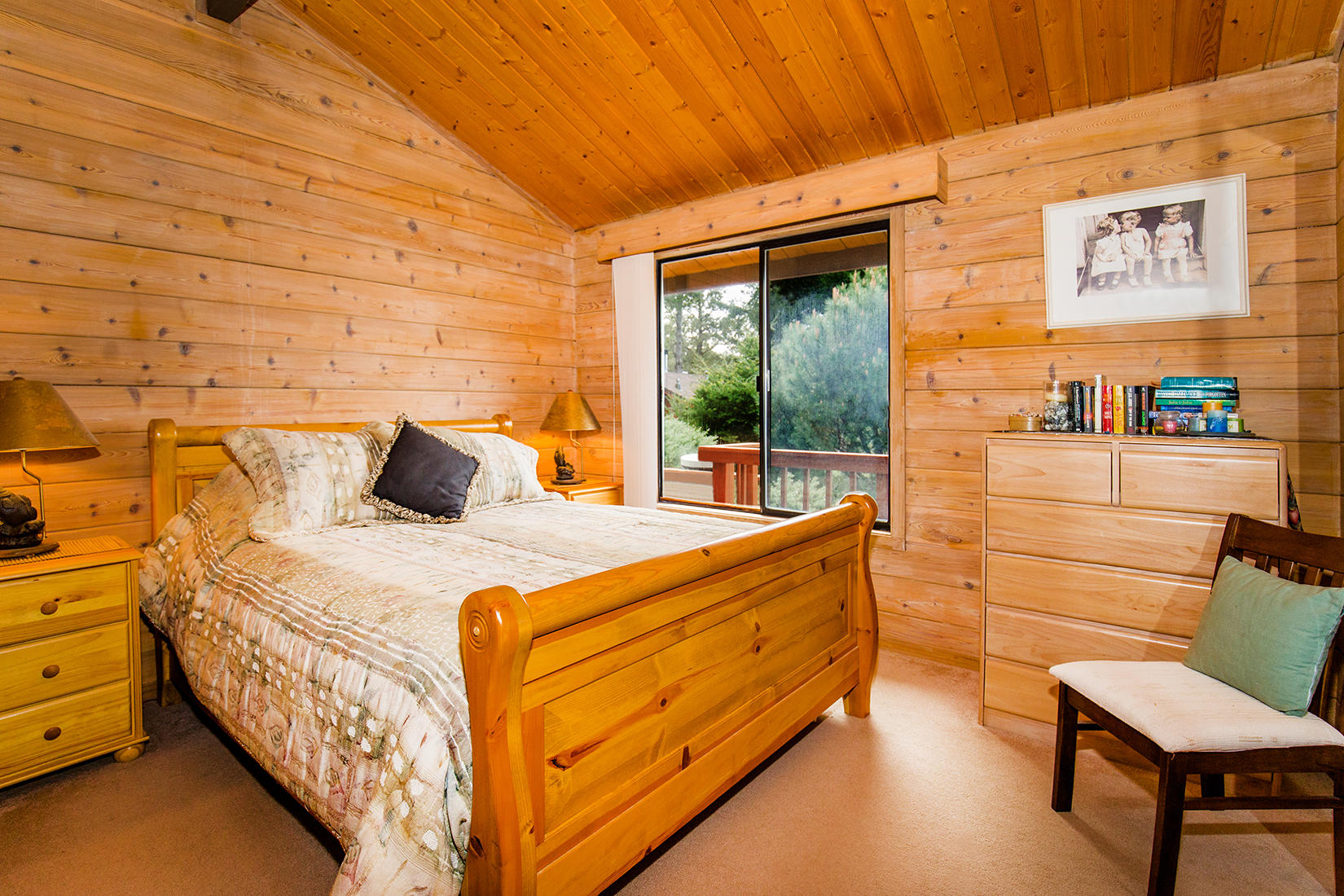 160 Madrone Road Shelter Cove, CA 95589 - Photo 14 of 23 Bedroom 1