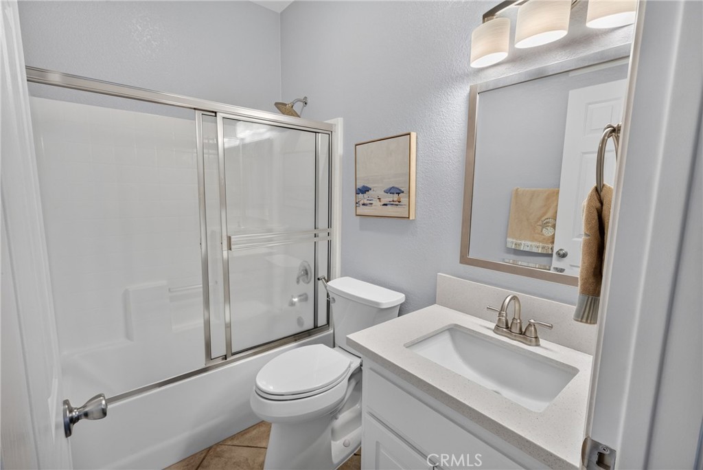 12611 Avocado Way Riverside, CA 92503 - Photo 20 of 62 Downstairs Bathroom