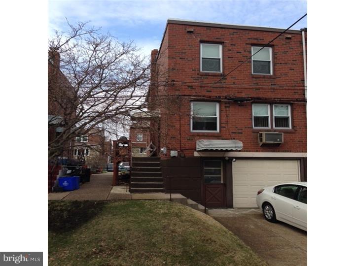 1707 Danforth Street Philadelphia, PA 19152 - Photo 3 of 24 Exterior Back