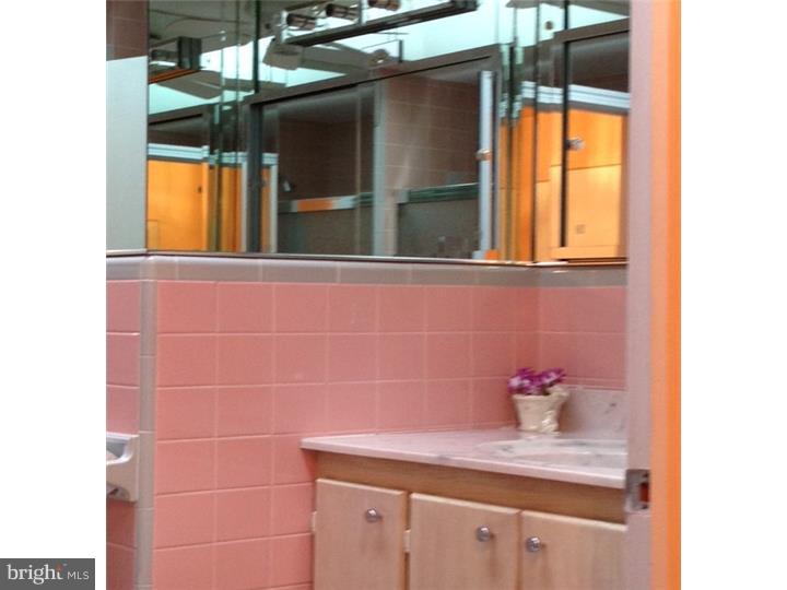1707 Danforth Street Philadelphia, PA 19152 - Photo 21 of 24 Gallery Image 21