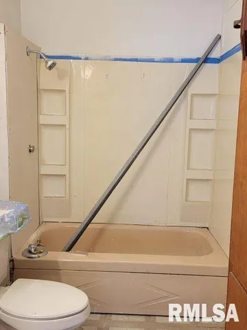 $49,700 | 617 North 14th Street, Herrin, IL 62948