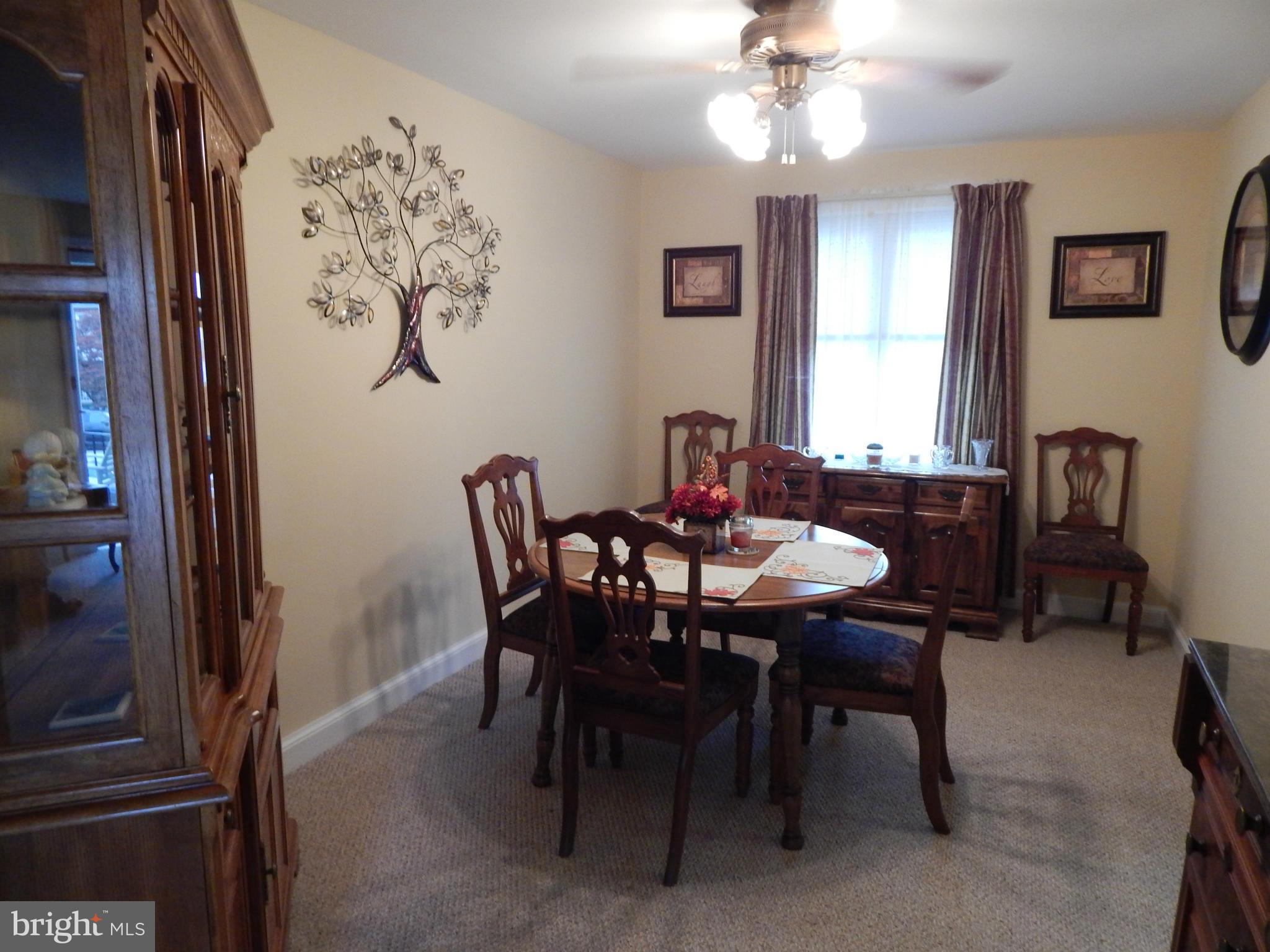 5604 Braxfield Road Baltimore, MD 21227 - Photo 9 of 25 Dining Room