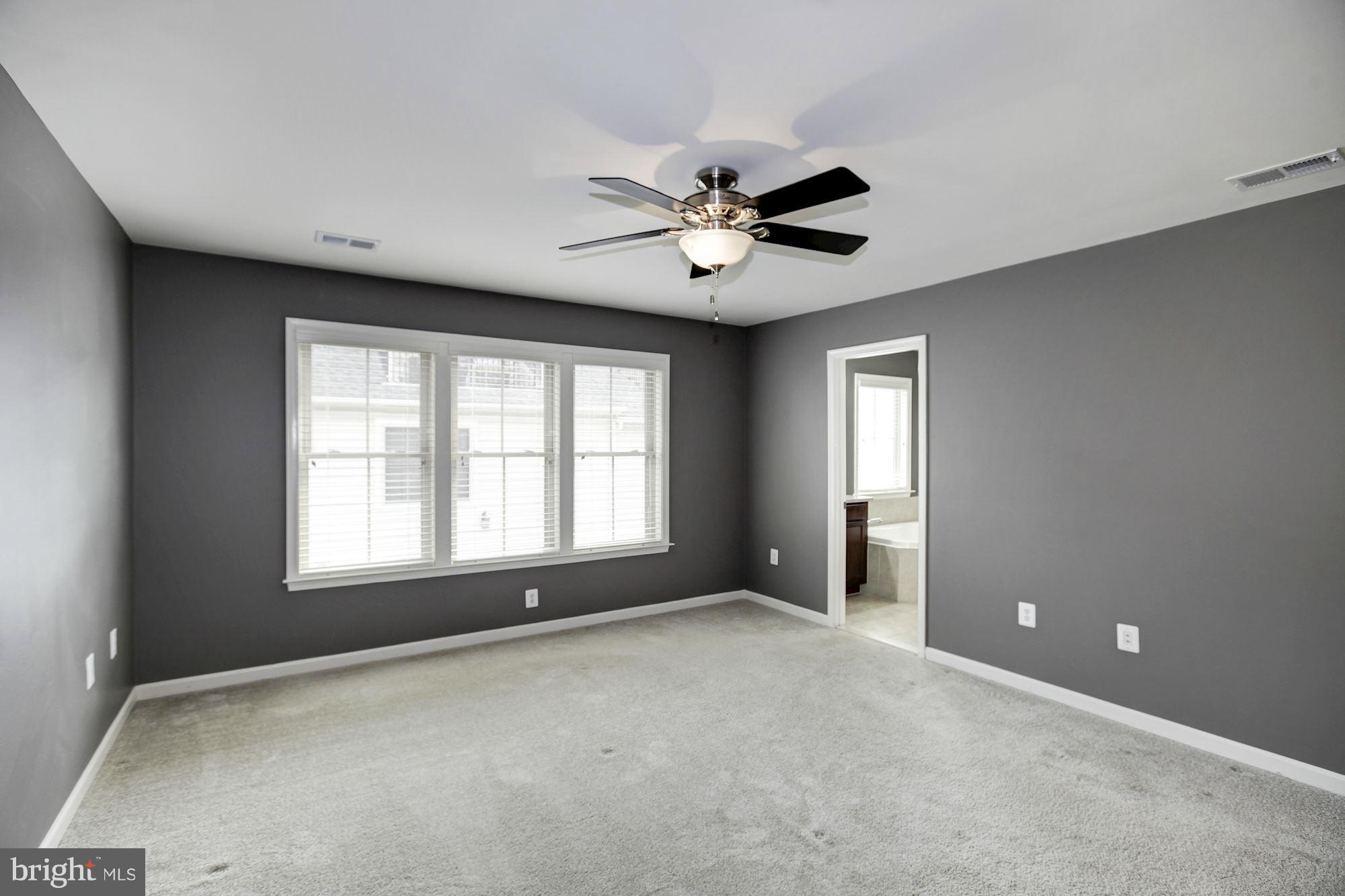 3439 Kemper Road Arlington, VA 22206 - Photo 13 of 30 Bedroom (Master)