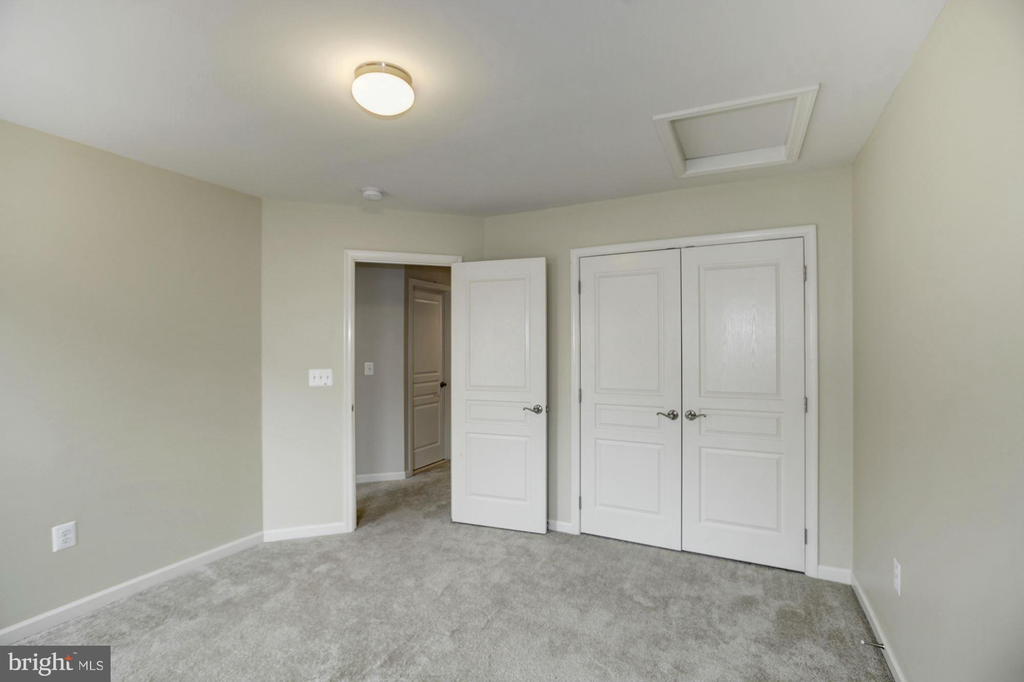 3439 Kemper Road Arlington, VA 22206 - Photo 21 of 30 Bedroom
