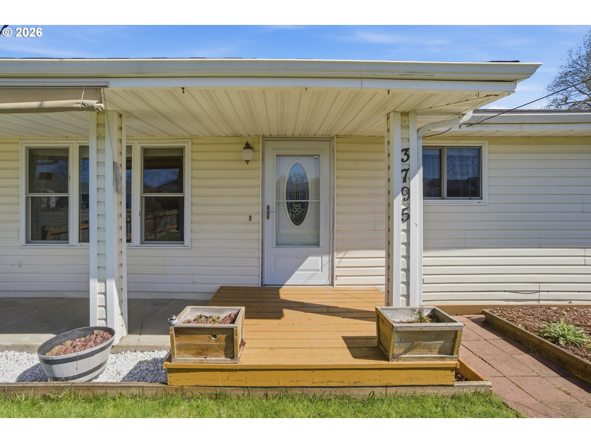 3795 Southeast Spicer Road Albany, OR 97322 - Photo 17 of 45