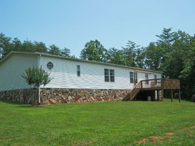 1217 Trough Run Road Moneta, VA 24121 - Photo 16 of 16 Rear