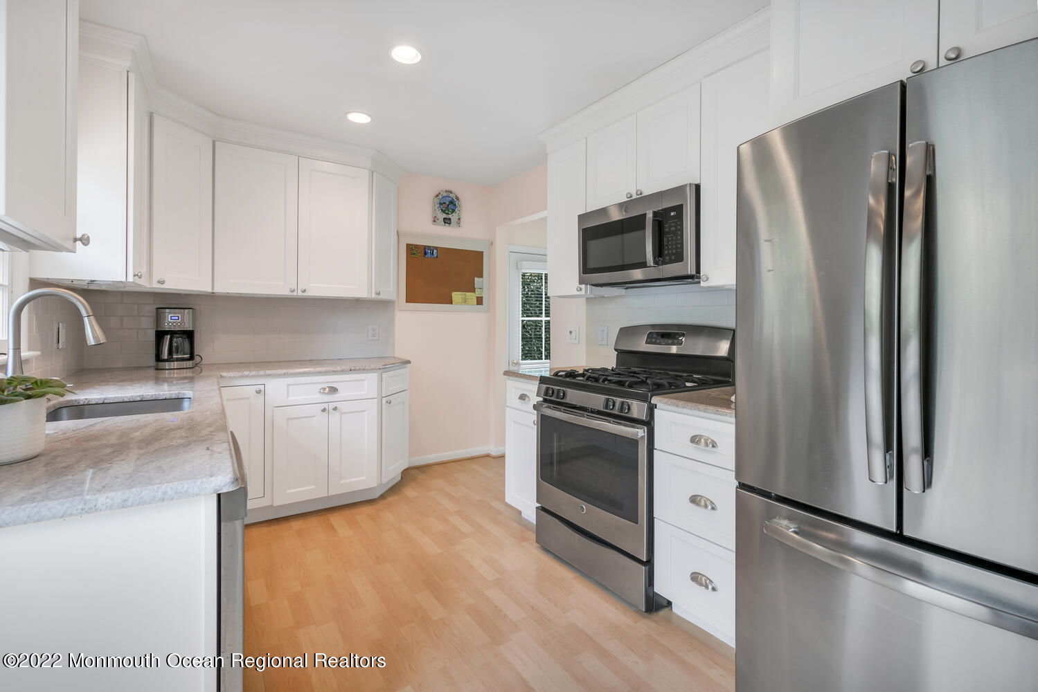 185 Hance Road Fair Haven, NJ 07704 - Photo 8 of 22 Kitchen