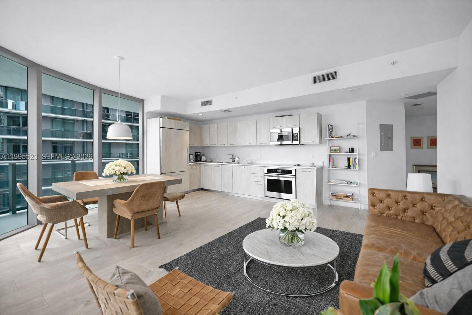 45 Southwest 9th Street, Unit 2906 Miami, FL 33130 - Photo 6 of 22