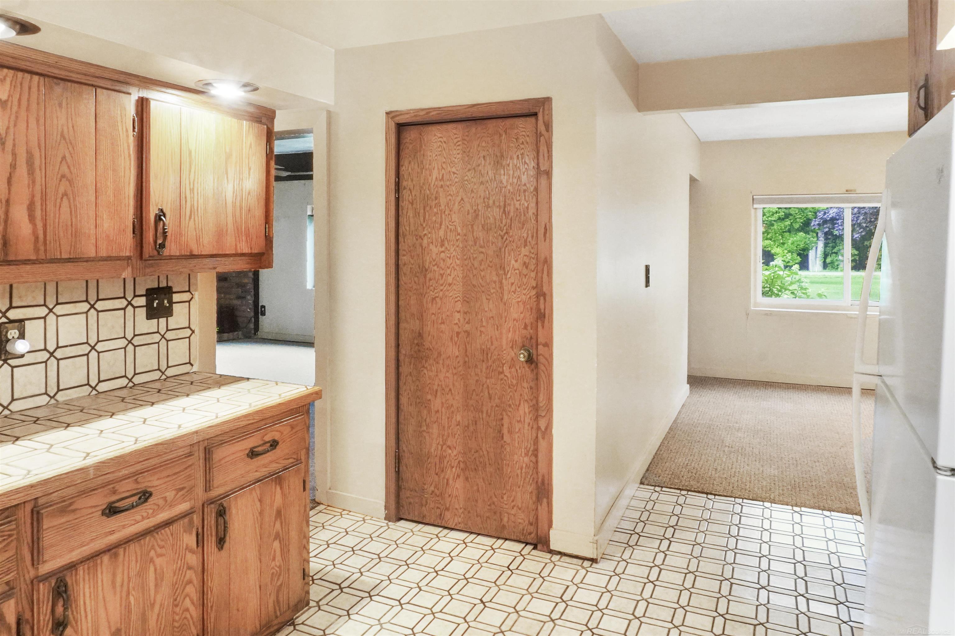2670 Atwell Road Attica, MI 48412 - Photo 5 of 41