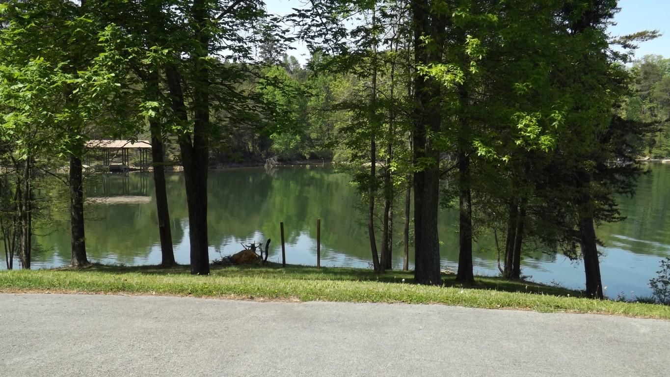 969 Ewing Road, Unit 14 Spring City, TN 37381 - Photo 16 of 27 lakeview (2)