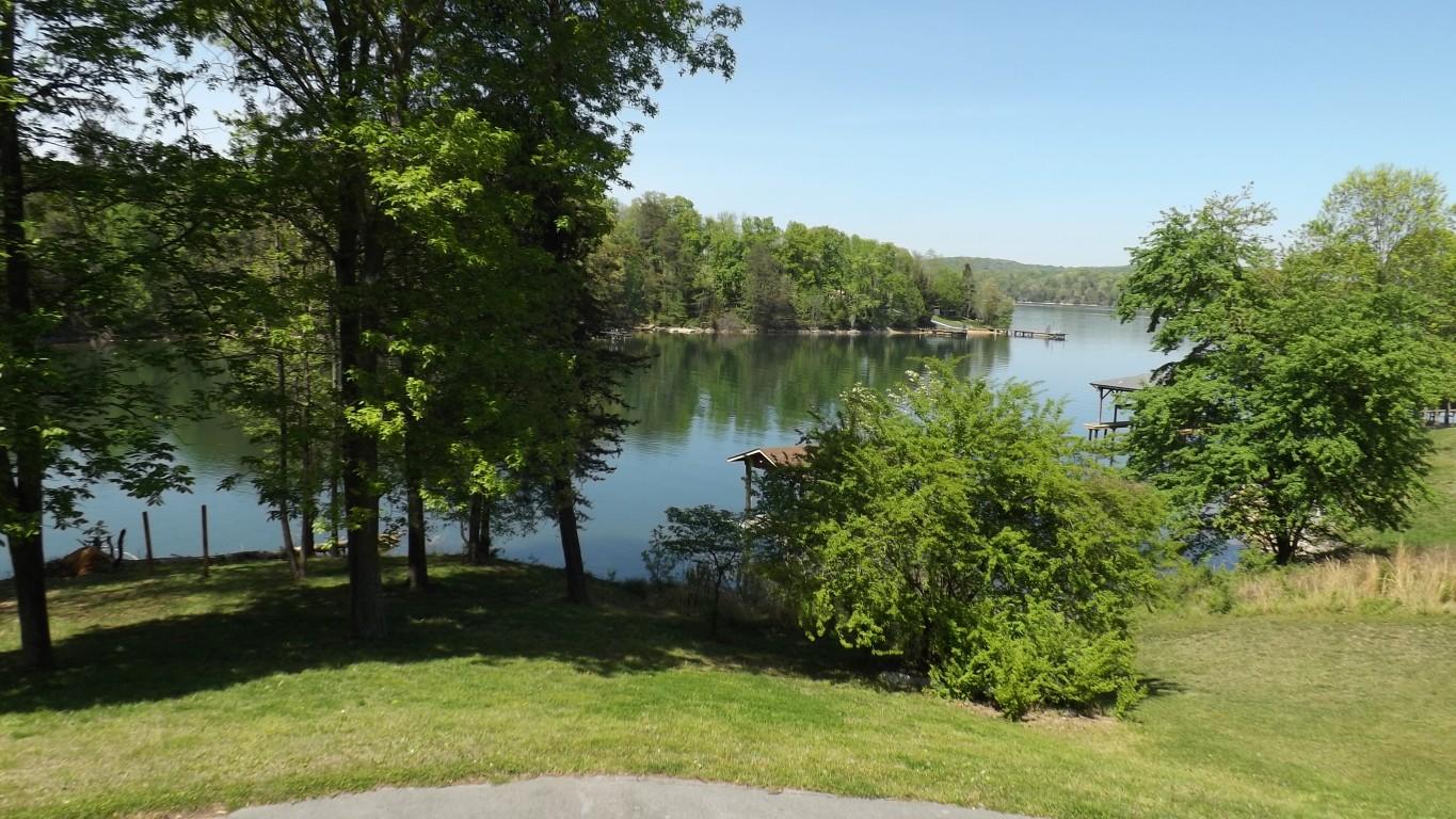 969 Ewing Road, Unit 14 Spring City, TN 37381 - Photo 19 of 27 lakeview