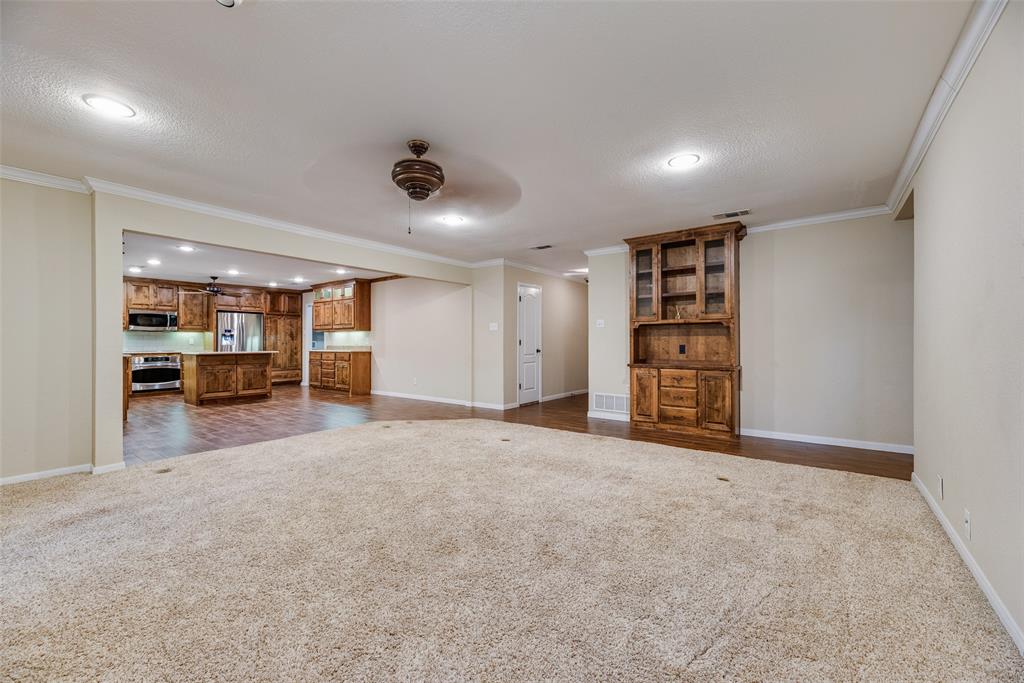 763 Moore Road Mansfield, TX 76063 - Photo 9 of 24 763 Moore Road, Mansfield, TX 76063