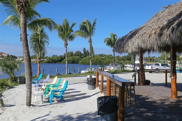 $600,000 | 1140 Beachcomber Court, Unit 11, Osprey, FL 34229