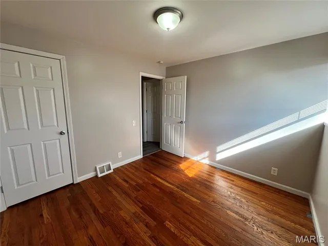 $1,325 | 1805 Nashua Drive, St. Louis, MO 63136