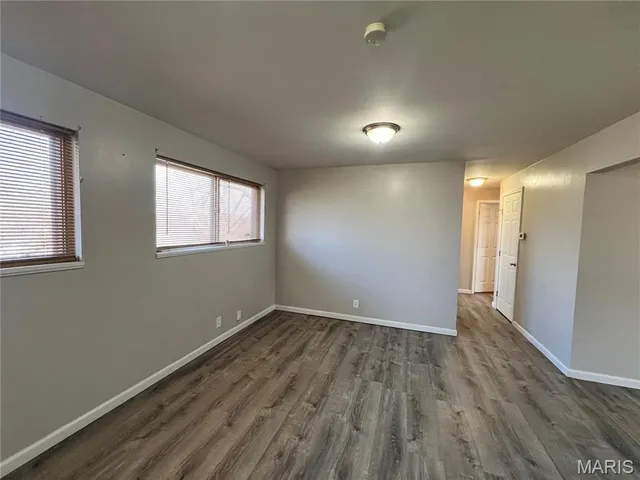 $1,325 | 1805 Nashua Drive, St. Louis, MO 63136