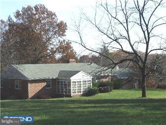 10 Sky Ridge Road Landenberg, PA 19350 - Photo 6 of 8 Exterior Back