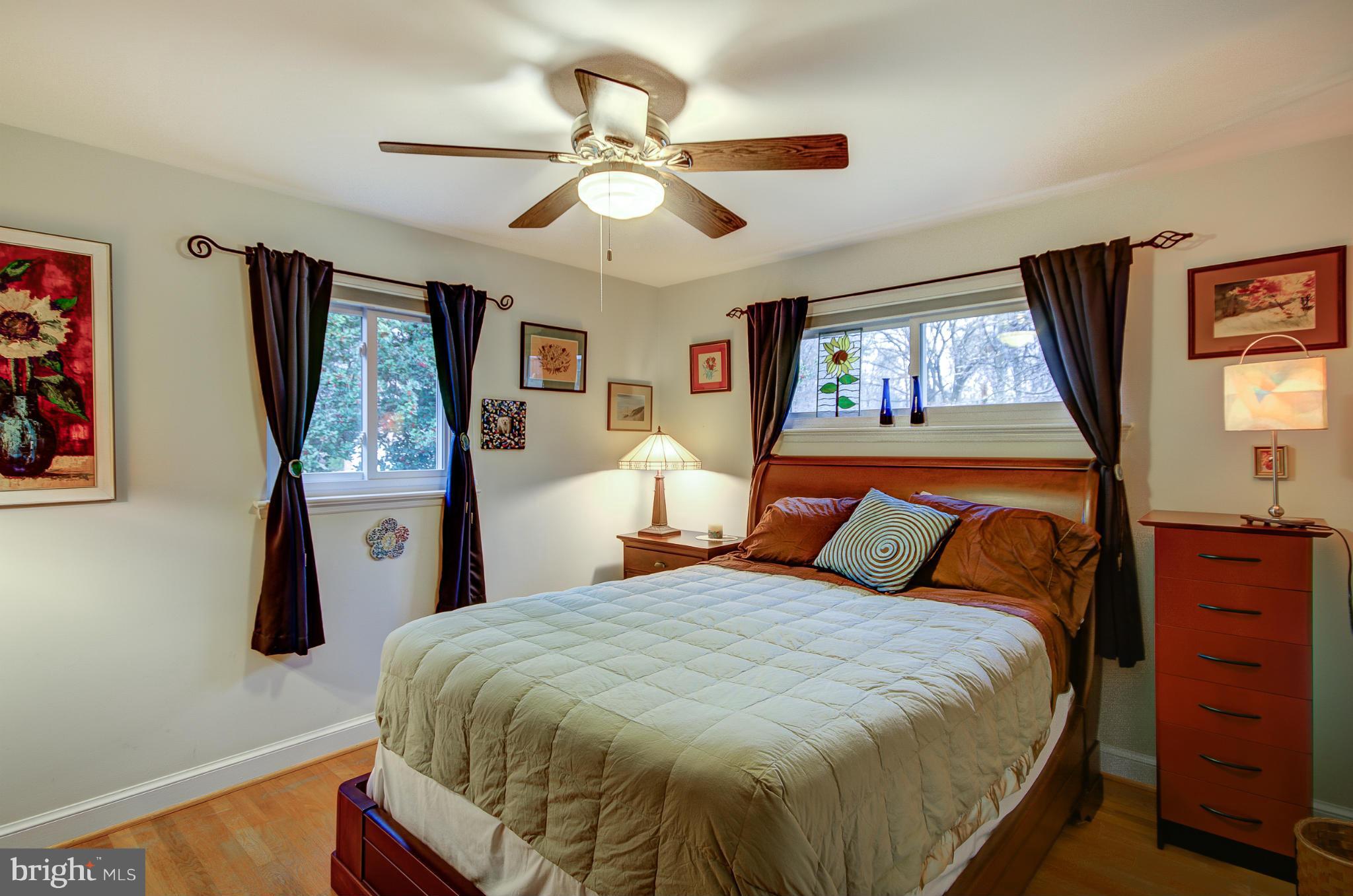 7001 Raleigh Road Annandale, VA 22003 - Photo 17 of 27 Bath (Master)