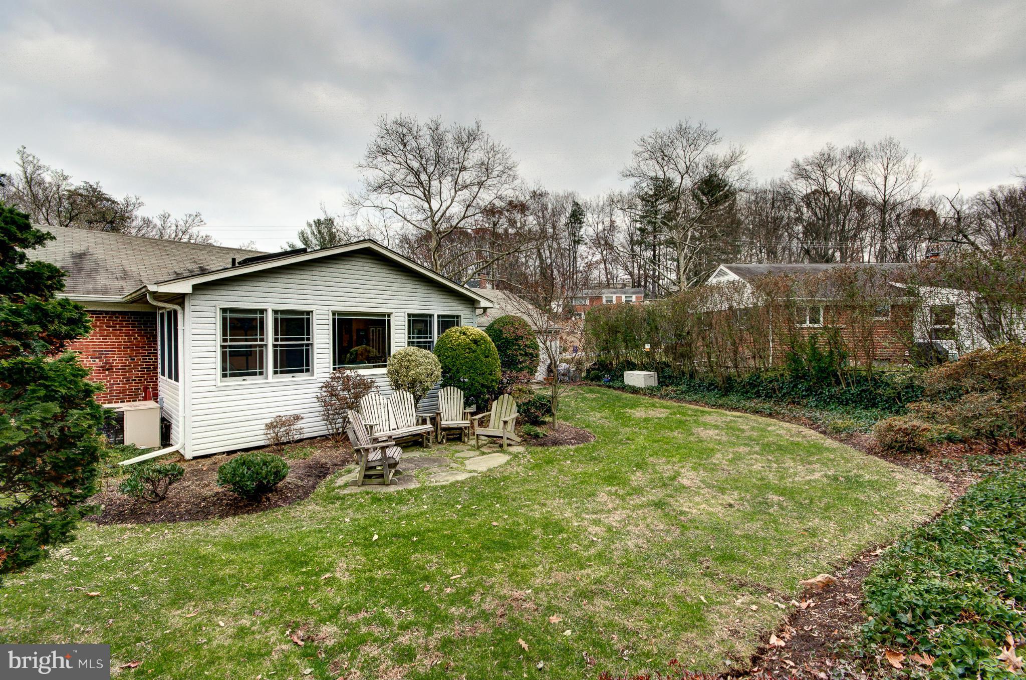 7001 Raleigh Road Annandale, VA 22003 - Photo 25 of 27 Exterior (General)
