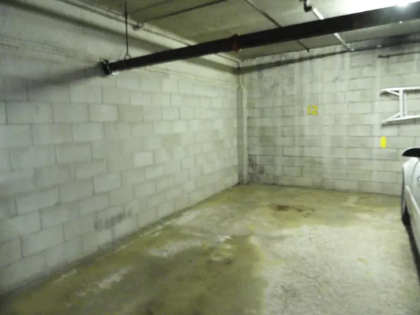 $1,350 | 2800 Hamline Avenue North, Unit 250, Roseville, MN 55113