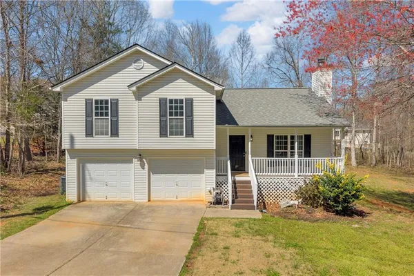 $339,900 | 910 Ivy Hills Circle, Mount Airy, GA 30563
