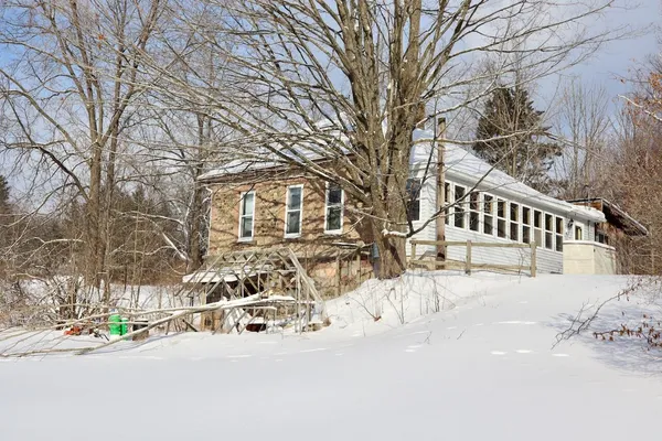 $415,000 | 6182 Hamilton Road, Harrison, MI 48625