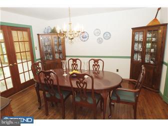 292 Winthrop Road Berwyn, PA 19312 - Photo 3 of 12 Dining Room