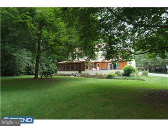 292 Winthrop Road Berwyn, PA 19312 - Photo 9 of 12 Exterior Back