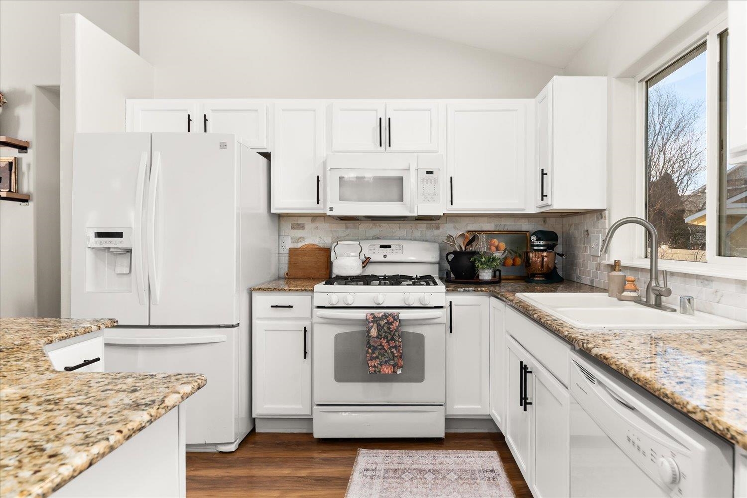 815 Collin Avenue Medical Lake, WA 99022 - Photo 6 of 22