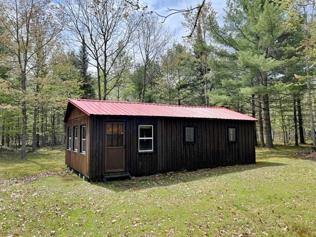 W8001 East Cataline Road Pembine, WI 54156 - Photo 1 of 27