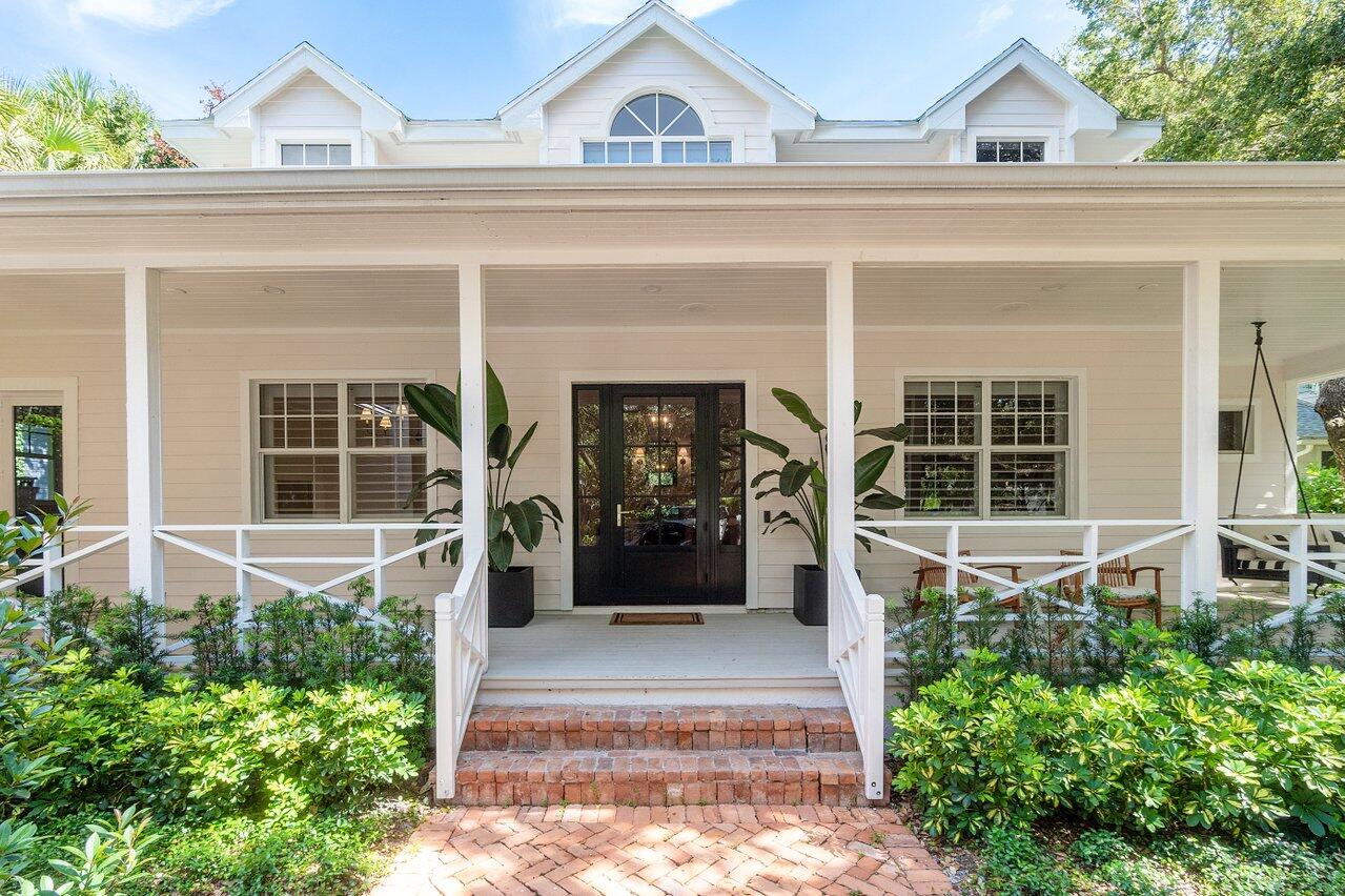 2585 Natures Way Palm Beach Gardens, FL 33410 - Photo 1 of 11 exterior