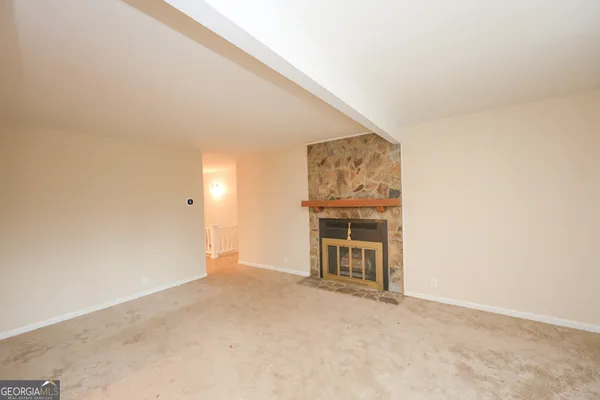 $349,900 | 207 North View Pointe Drive, LaGrange, GA 30241