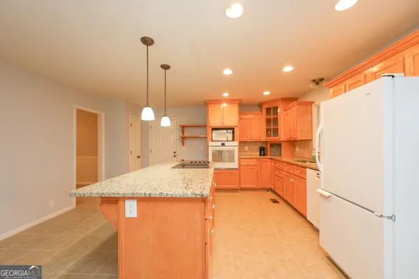 $349,900 | 207 North View Pointe Drive, LaGrange, GA 30241